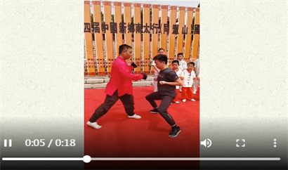 鐵襠功徒弟學有所成表演